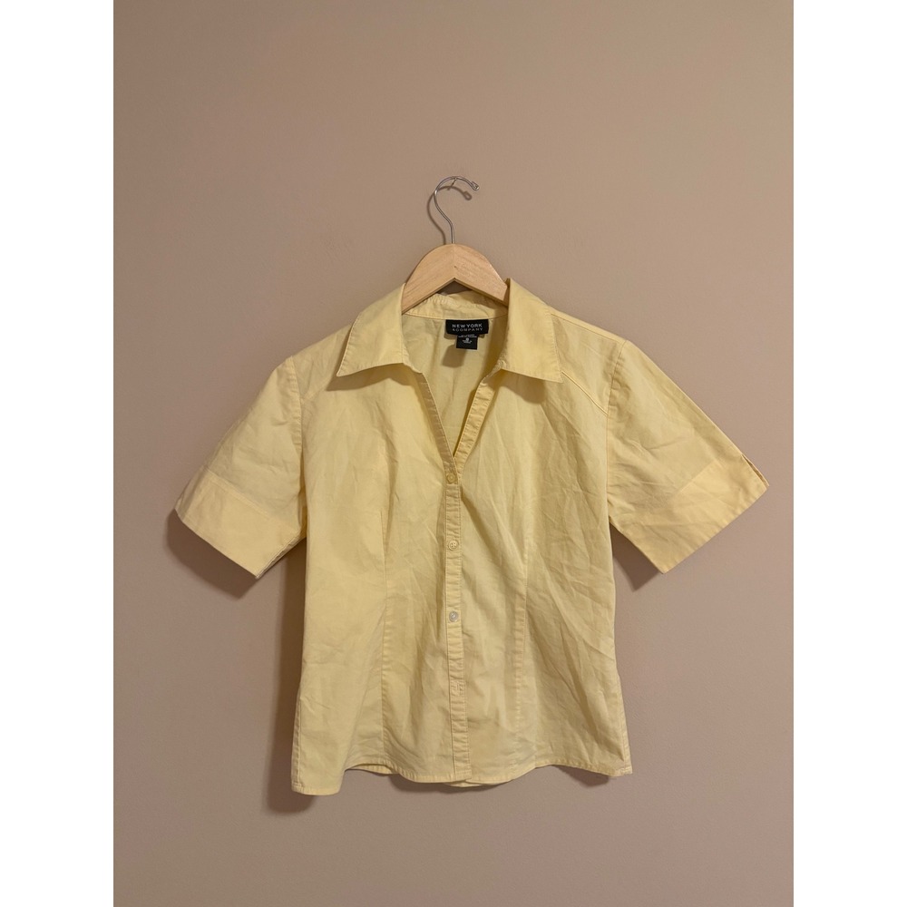 Yellow Short Sleeve Tailored Button Down Blouse Shirt‎ Small